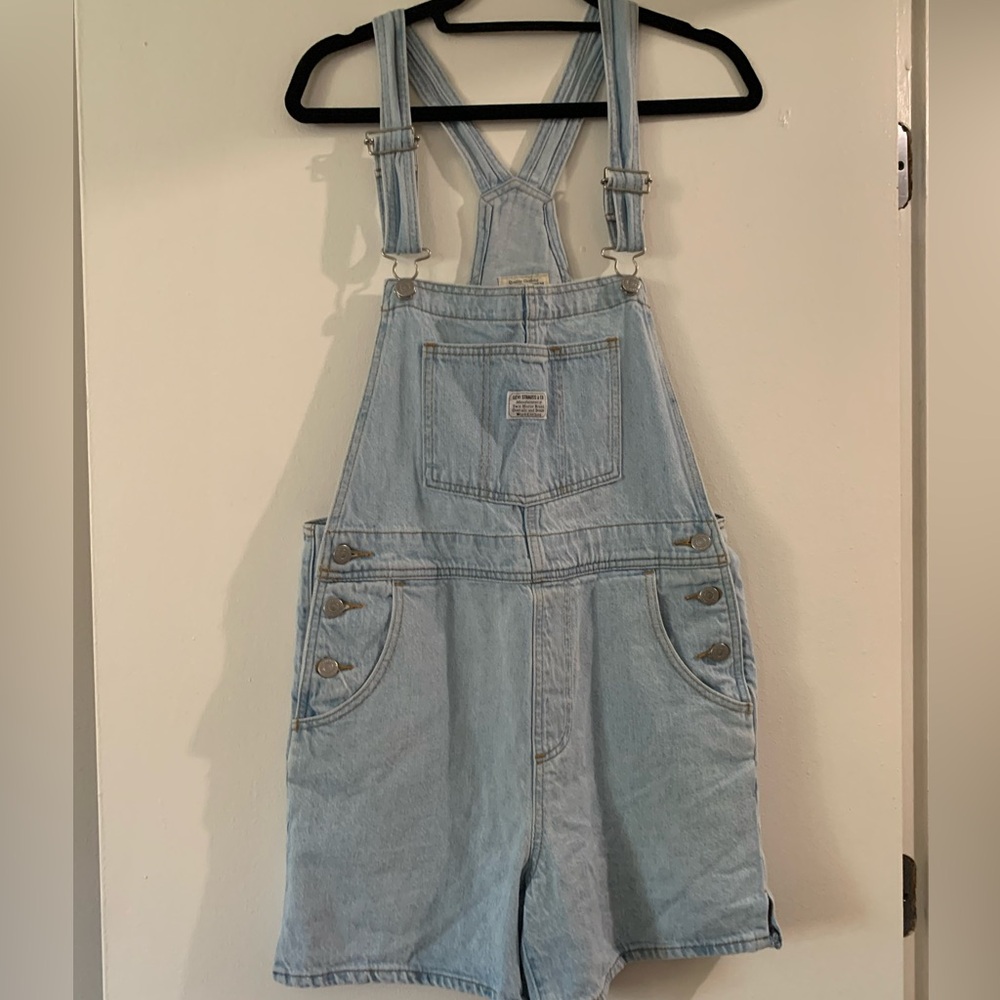 Levi’s Shortalls